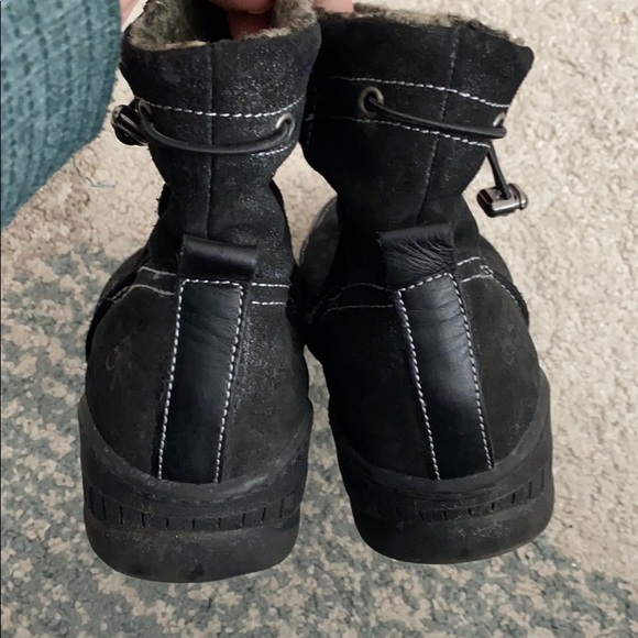 OTBT Fanfare Cold Weather Boot in Black - Picture 7 of 8